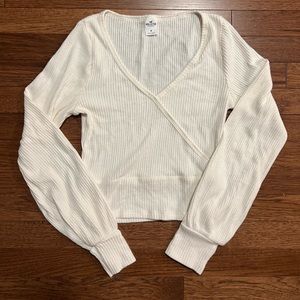 Hollister Wrap Top